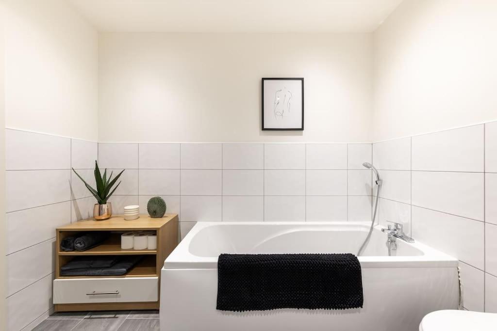2 Bed Apartment With Pool Table Bradford  Zewnętrze zdjęcie